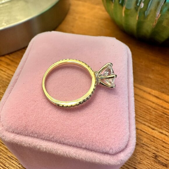 NEW 14K Yellow Gold 2 Carat Moissanite Ring, Size 7 - Picture 12 of 13